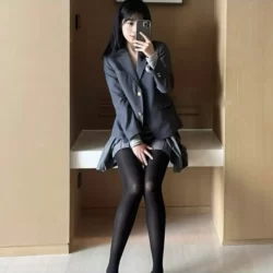 电报成人群，抄底厕拍丝袜美腿